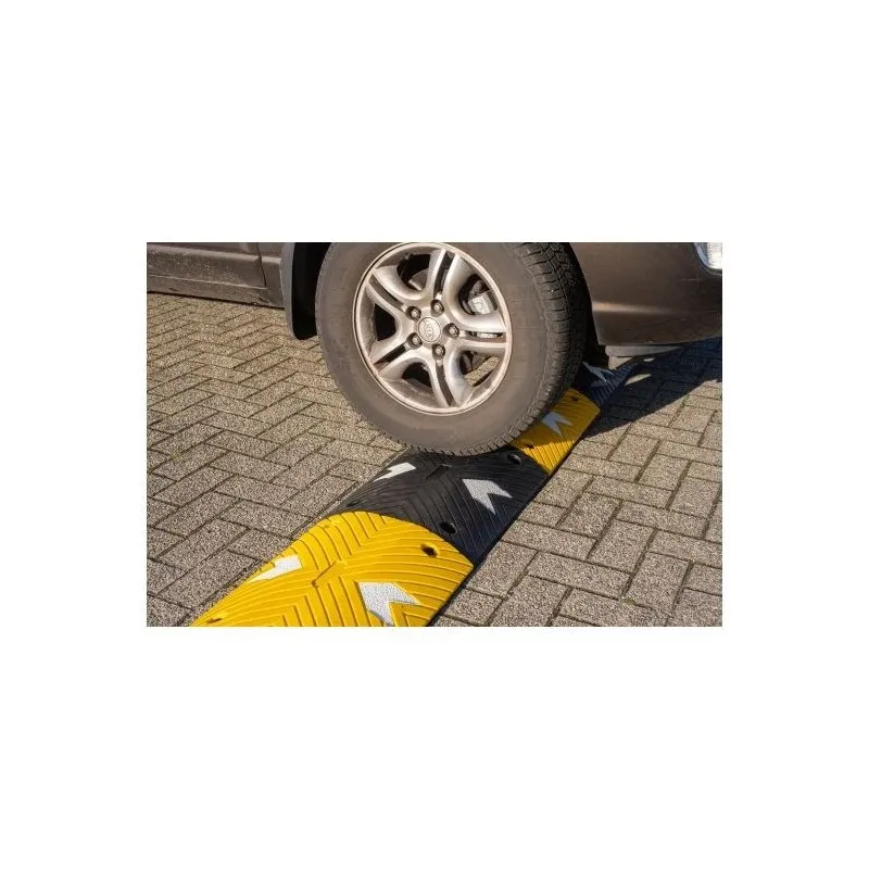 Verkeersdrempel 5,0  hoog, 7,5 meter